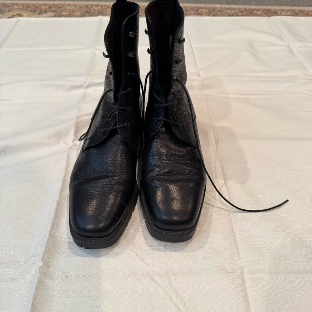 Black Leather Lace-Up women’s Boots